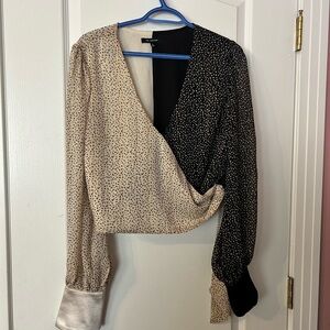 En Saison Black and Cream Women's Top
